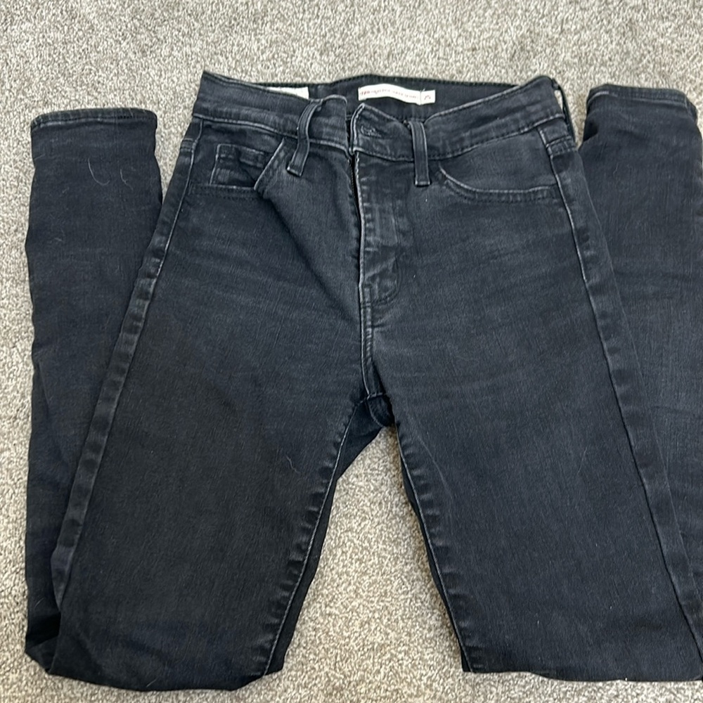 Levi’s 720 High Rise Super Skinny Black Jeans